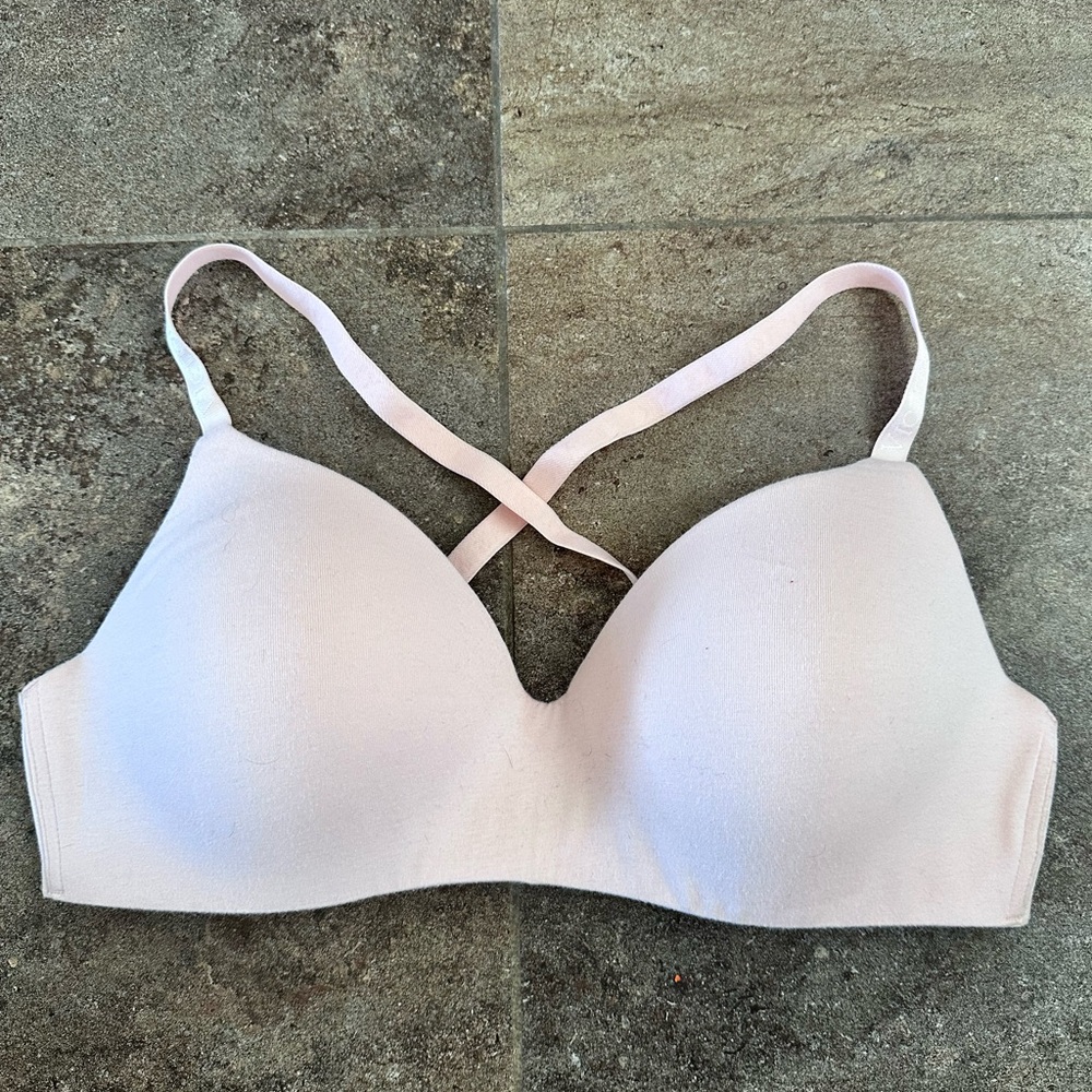 Victoria's Secret Light Pink T-Shirt Lightly Lined Wireless Bra